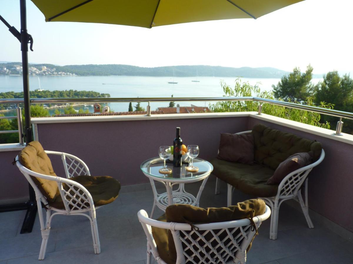 Apartmani Ferdi Trogir Rom bilde