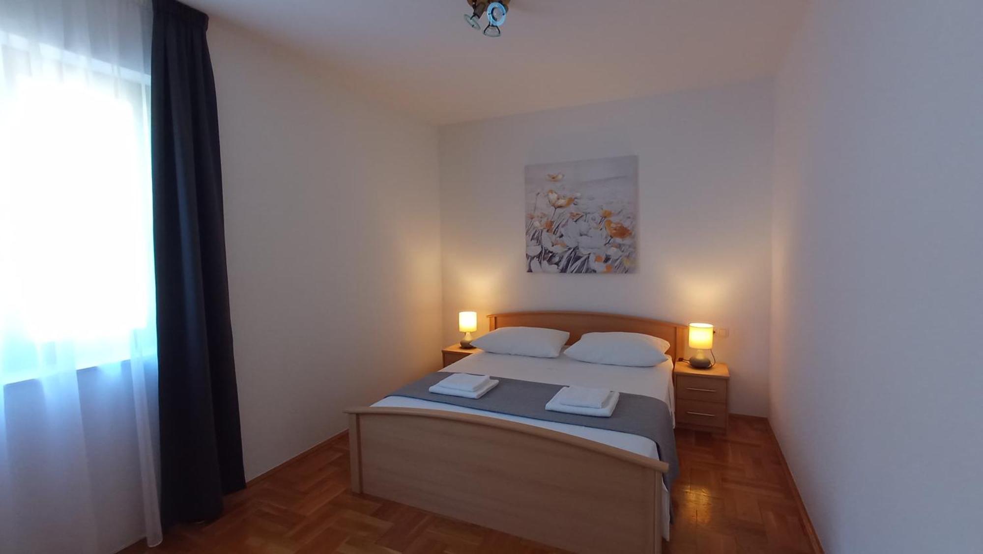 Apartmani Ferdi Trogir Eksteriør bilde
