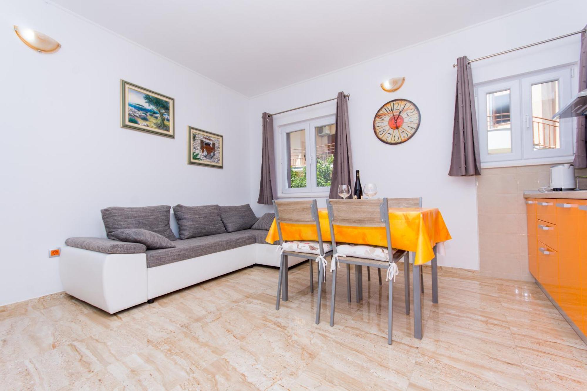 Apartmani Ferdi Trogir Eksteriør bilde